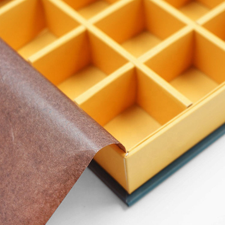 Custom Rigid Cardboard Chocolate Packaging Box With Divider And Greaseproof Paper