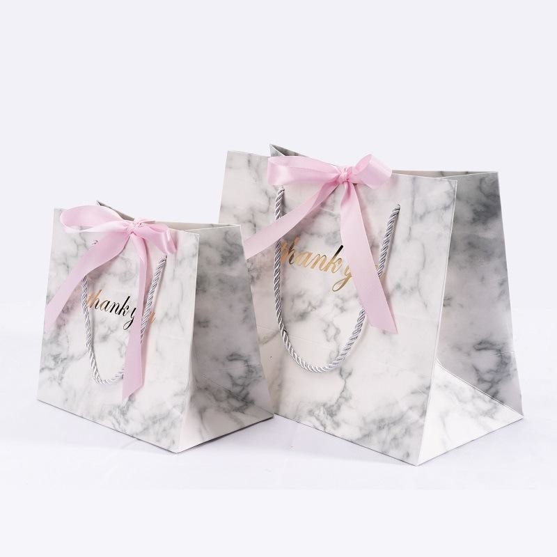 Customized Sealing Handle Gift Bags with Bows for Clothing Jewelry and Gift Packaging