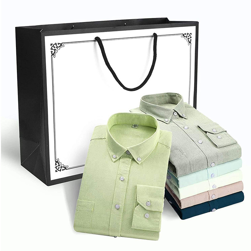 Recyclable Kraft Paper Gift Bags For Women'S Luxury Clothes Retail Store Packaging