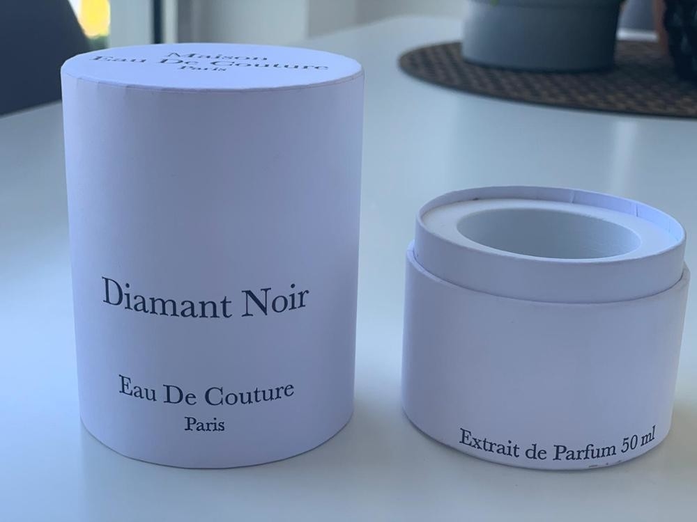 White Wax Coated Paper Tube Box For Customized Cosmetic Bottle Packaging