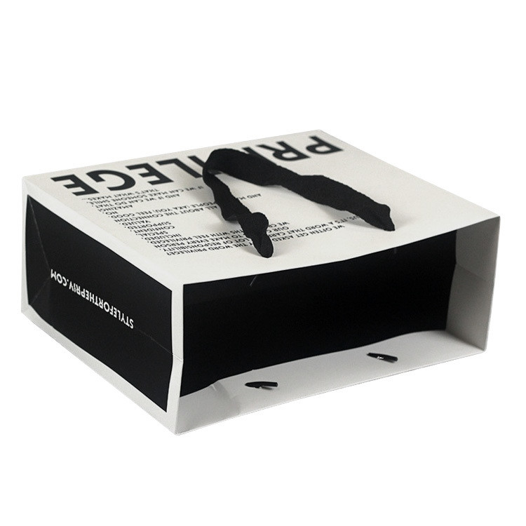 Small Product Gift Shopping Paper Bag With Handle And Personalized Logo