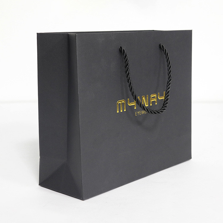 Hot Stamping Paper Gift Bags Clothing Shoes Gift Packaging Bag For Retail Store