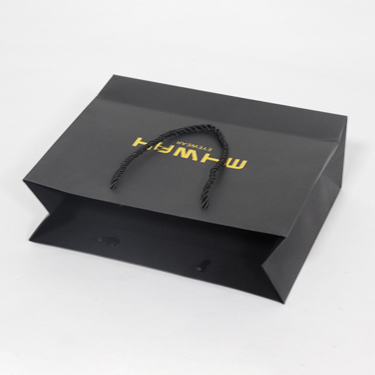 Hot Stamping Paper Gift Bags Clothing Shoes Gift Packaging Bag For Retail Store