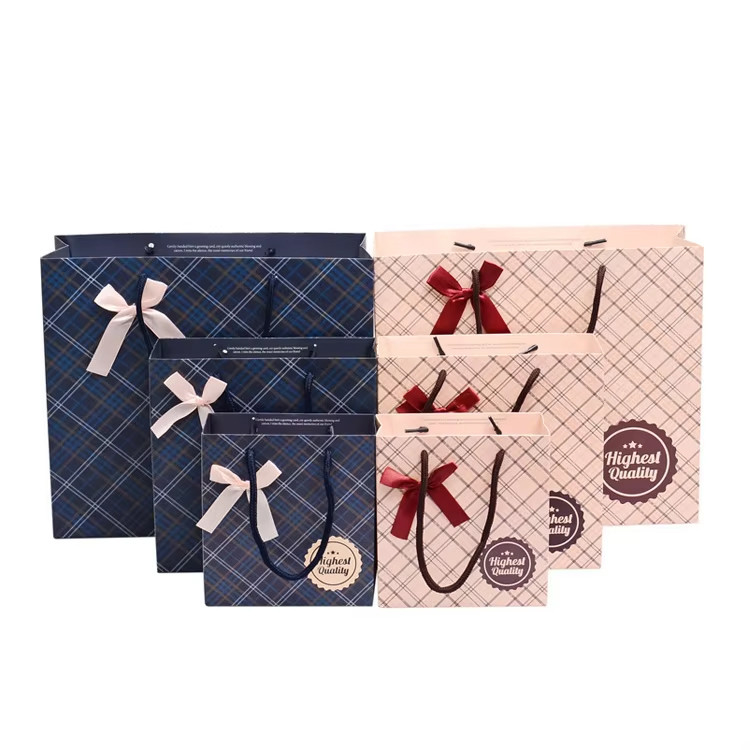 Offset Printing Paper Bag With Handle Recyclable Gift Shopping Bag Customized