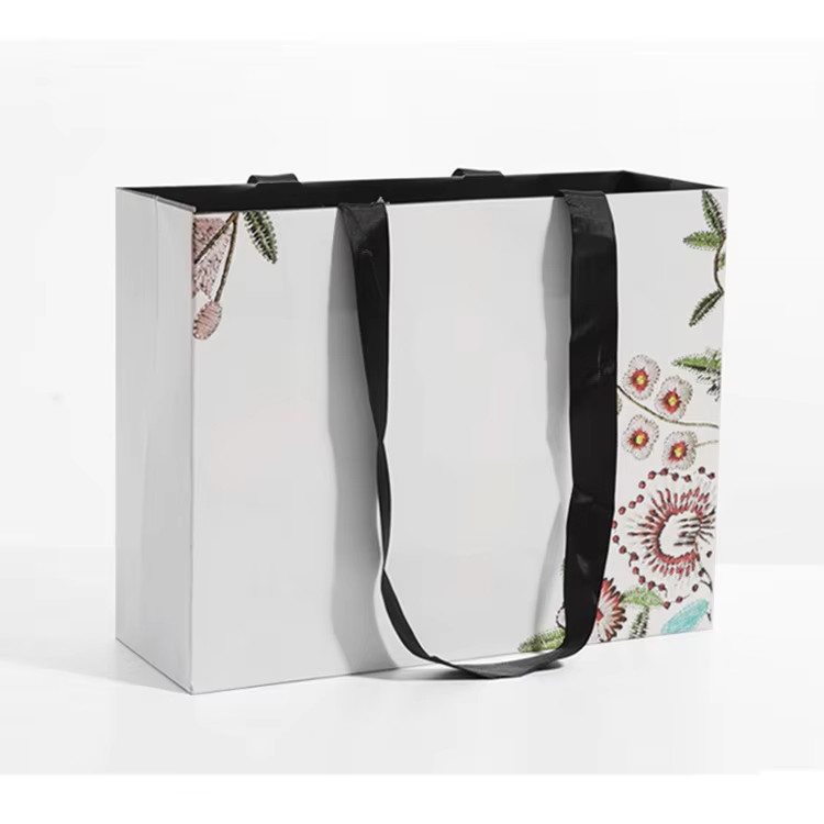 Custom Logo Printing Hand Length Handle Bags Packaging for Wedding/Jewelry/Cosmetic