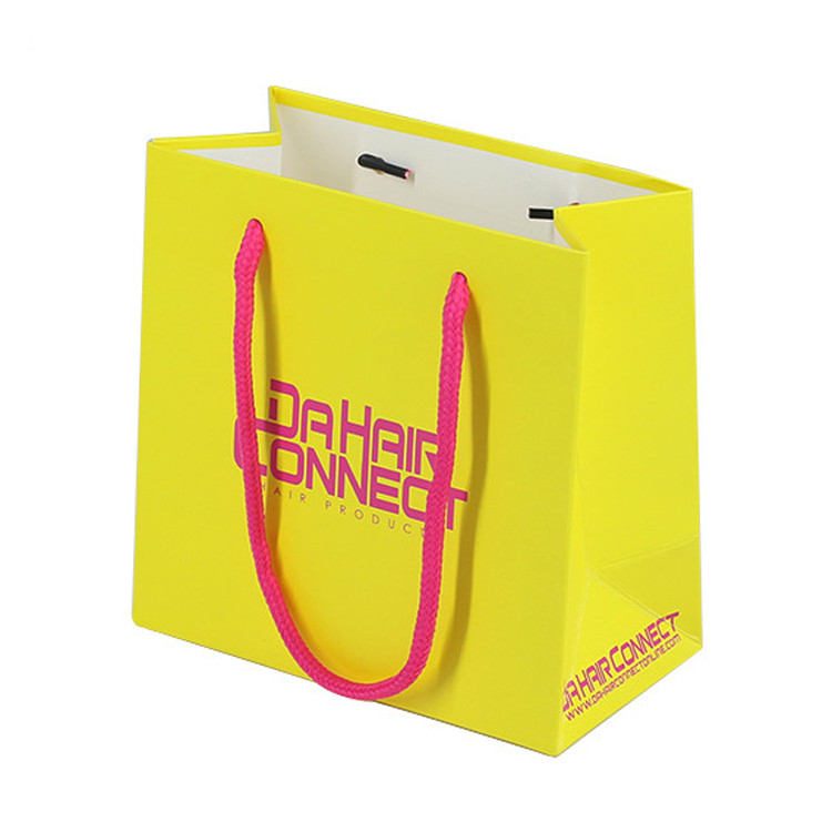 OEM Kraft Shopping Paper Bags For Clothing And Shoes Gift Handbags