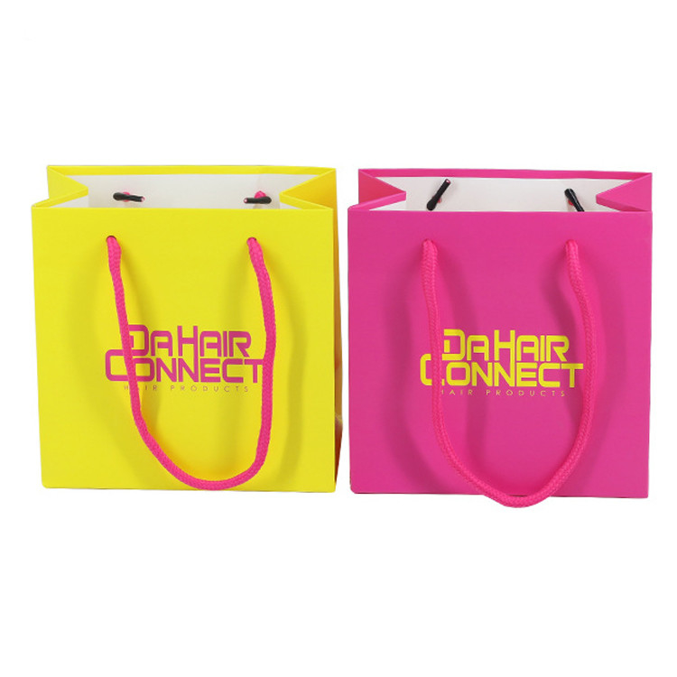 OEM Kraft Shopping Paper Bags For Clothing And Shoes Gift Handbags