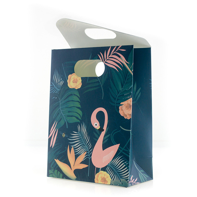Modern Die Cut Paper Gift Bags For Perfume Clothing Jewelry Packaging