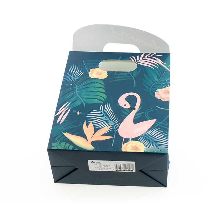 Modern Die Cut Paper Gift Bags For Perfume Clothing Jewelry Packaging