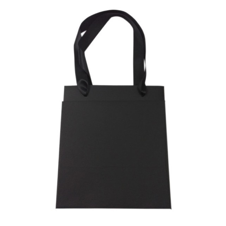 Matt Black Kraft Paper Gift Bags Clothing Packaging Bags With Handles And String