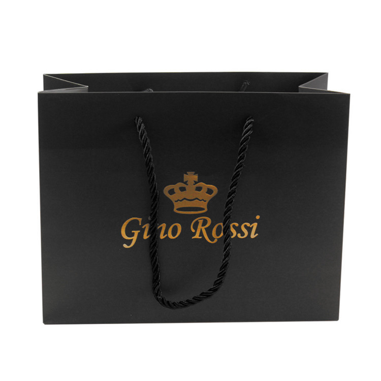 Black Paper Gift Bags With Handle Luxury Custom Clothing Packaging Bags