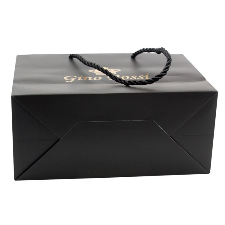 Black Paper Gift Bags With Handle Luxury Custom Clothing Packaging Bags