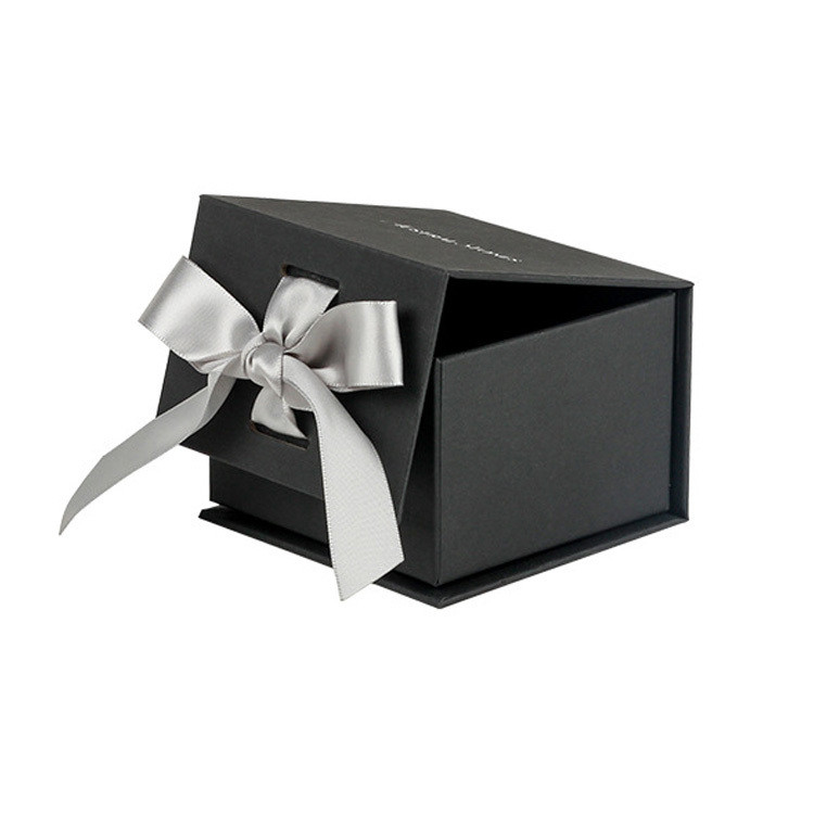 Custom Logo UV Coating Cardboard Flip Ring Earring Packaging Box with Ribbon Design