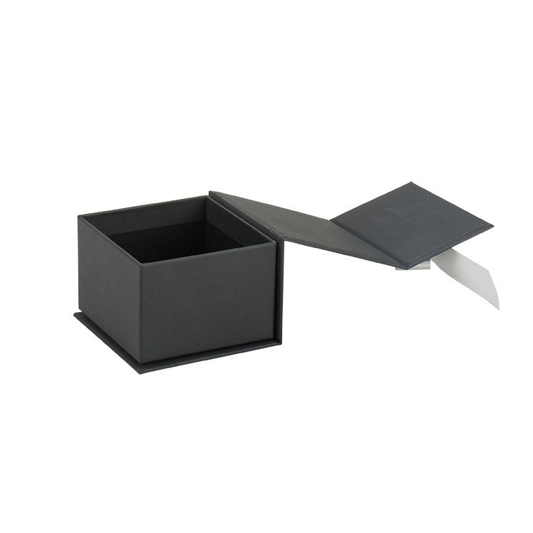 Custom Logo UV Coating Cardboard Flip Ring Earring Packaging Box with Ribbon Design