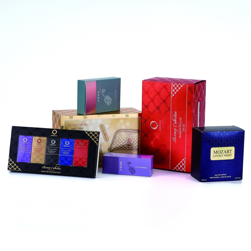 Recyclable Cosmetic Packaging Box Colorful Texture Skincare Set Packaging Box