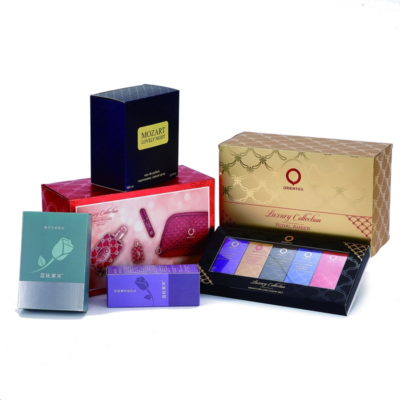 Recyclable Cosmetic Packaging Box Colorful Texture Skincare Set Packaging Box